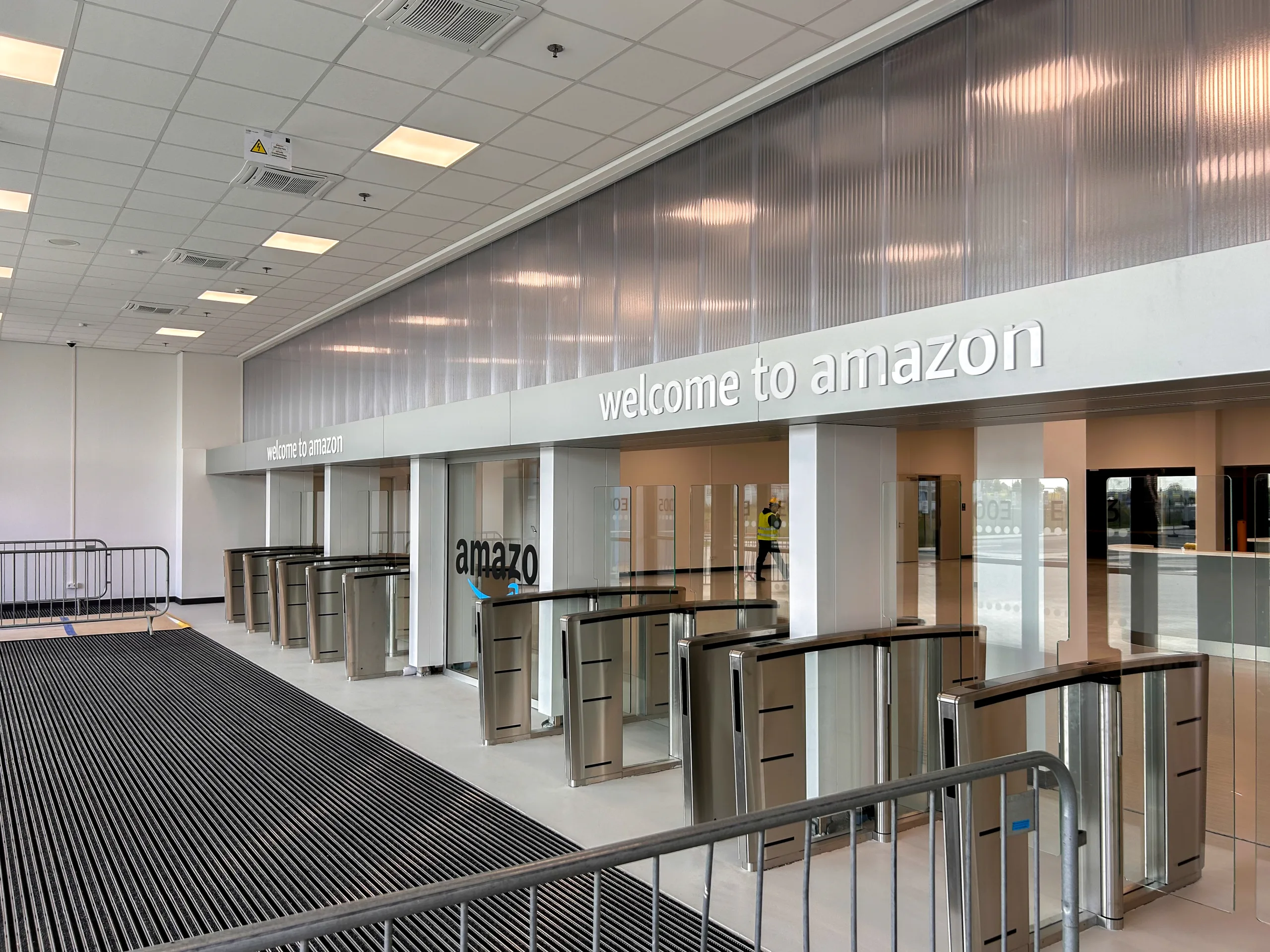 Amazon Logistikzentrum RGL1 – Logistik Dummersdorf